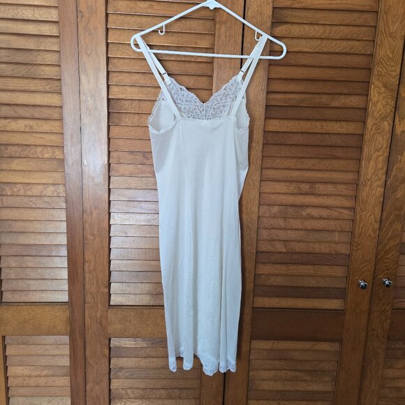 Montgmery Ward Chemise Nightgown Size 10/32 White Nylon Lace Trim Size XS/S - Picture 3 of 8